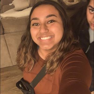 Meet your Posher, Sierra